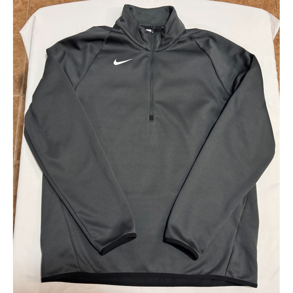 Nike Long Sleeved 1/4 Zip Dri-Fit Gray Pullover - Size M - 100% Polyester